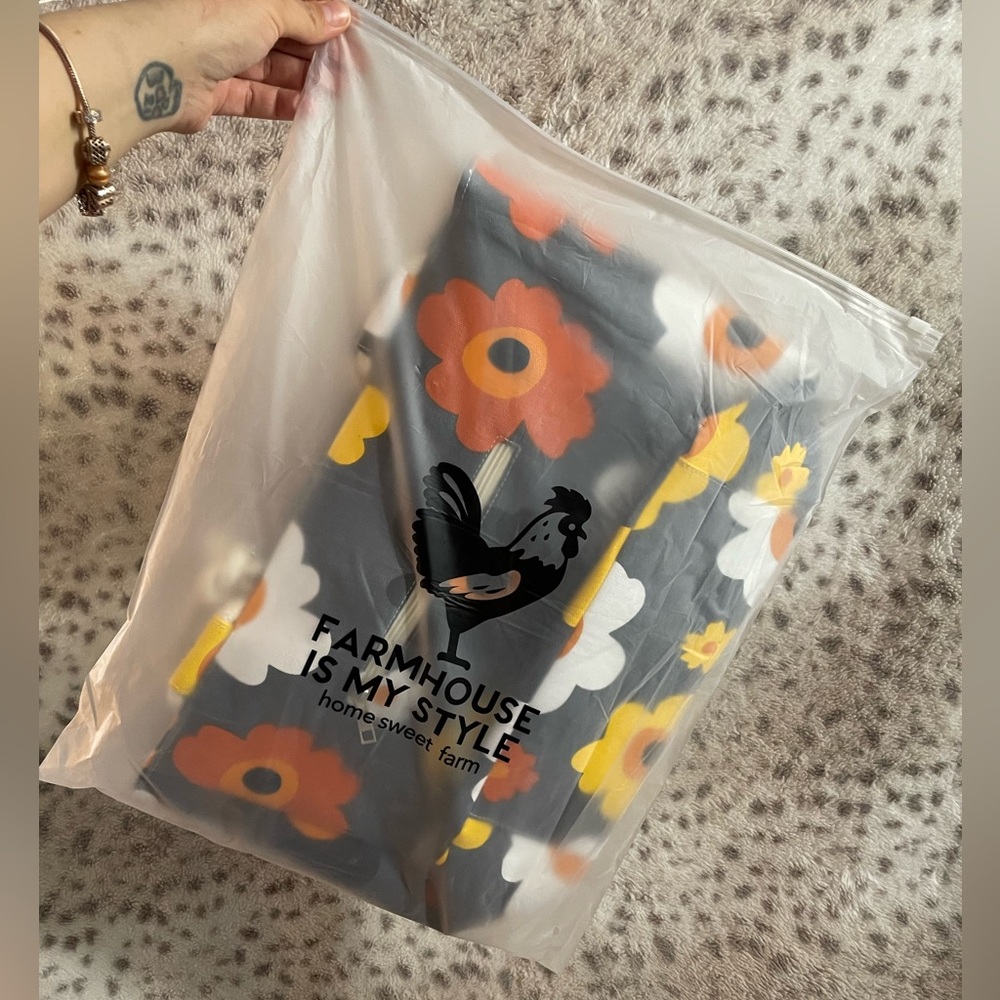 FARMHOUSE IS MY STYLE ‘SUMMER BLOOMS’ BAG - Picture 6 of 9